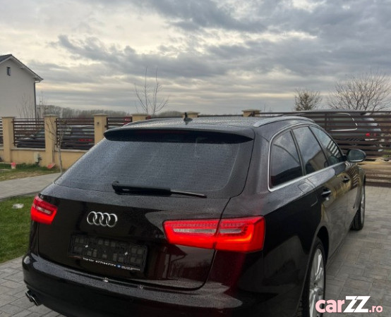 Audi A6 2013 Faruri Matrix