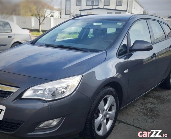 Opel Astra J Sport Tourer