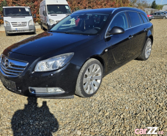 Opel insignia din 2010 motor 2.0 diesel