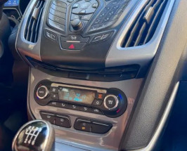 FORD Focus 2011 — imagine 16