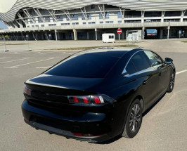 PEUGEOT Unknown Model 2021 — imagine 8