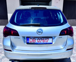 OPEL Astra 2011 — imagine 10
