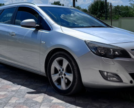 OPEL Astra 2011 — imagine 14
