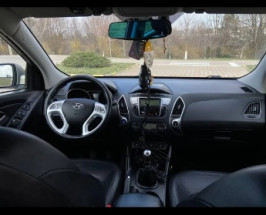 HYUNDAI ix35 2011 — imagine 8
